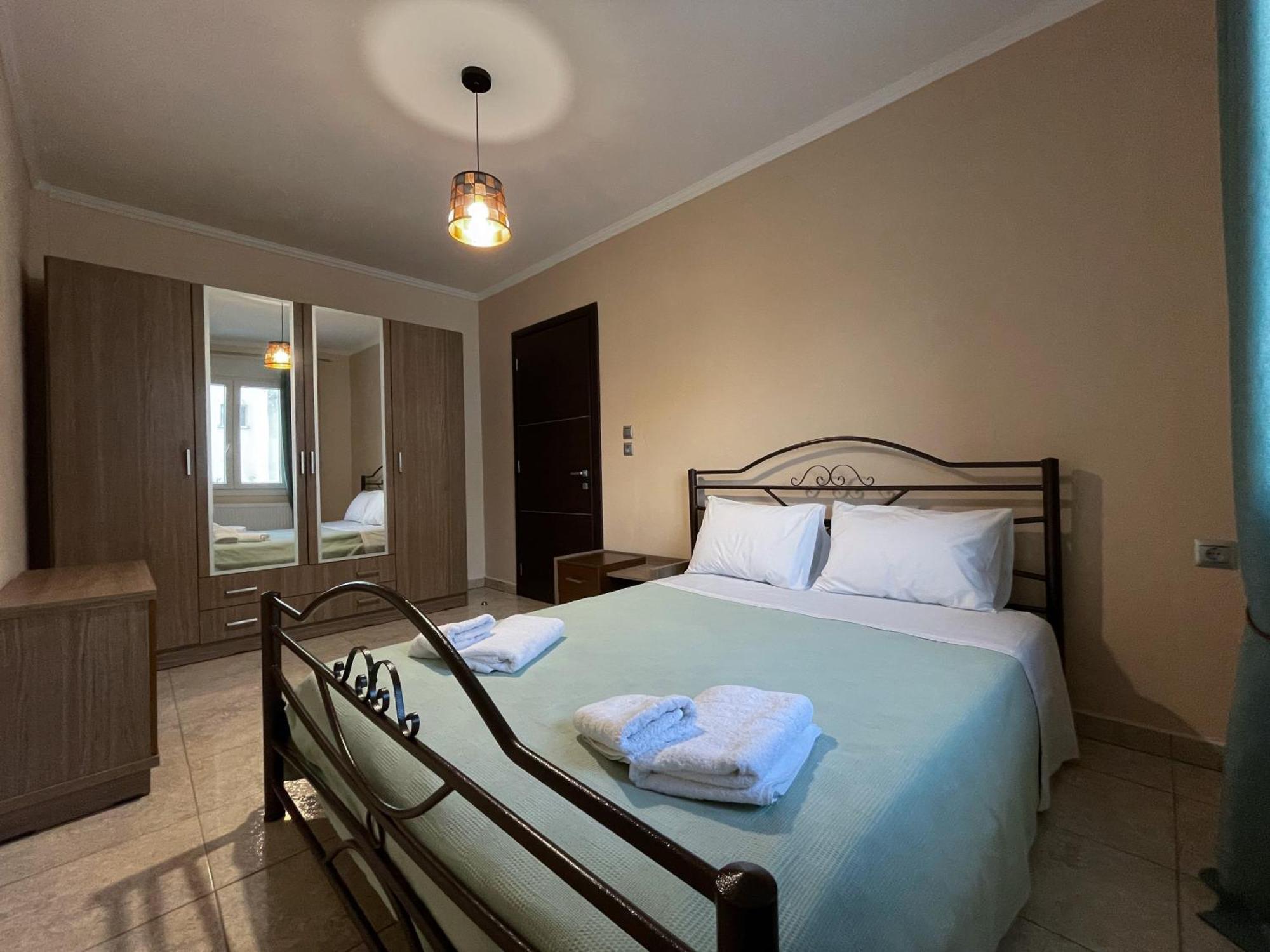 Aristides Guesthouse Krinídhes Eksteriør bilde